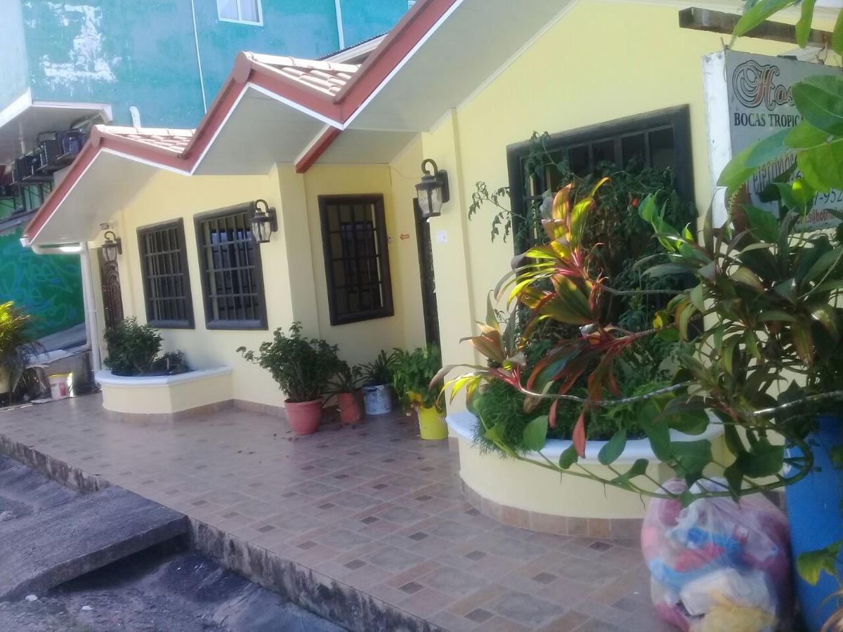 Hostal Bocas Tropical Paradise Bocas del Toro Exterior photo