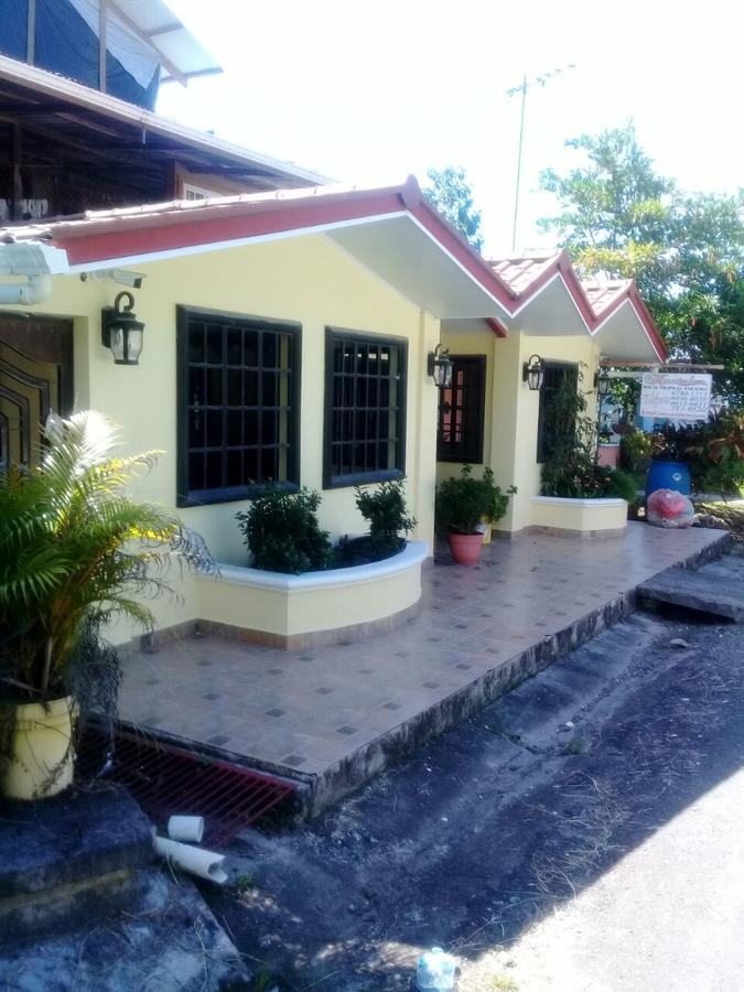 Hostal Bocas Tropical Paradise Bocas del Toro Exterior photo